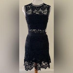 Bloomingdale’s Aqua lace with mesh cocktail dress